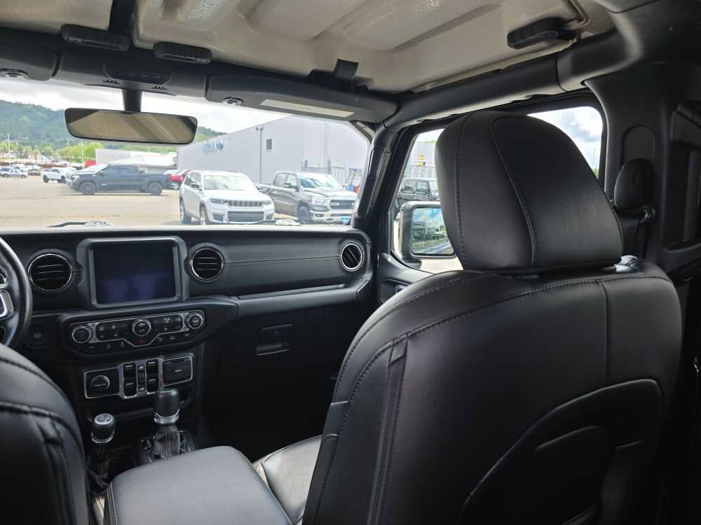 Used 2022 Jeep Gladiator High Altitude AWD/4WD image 14
