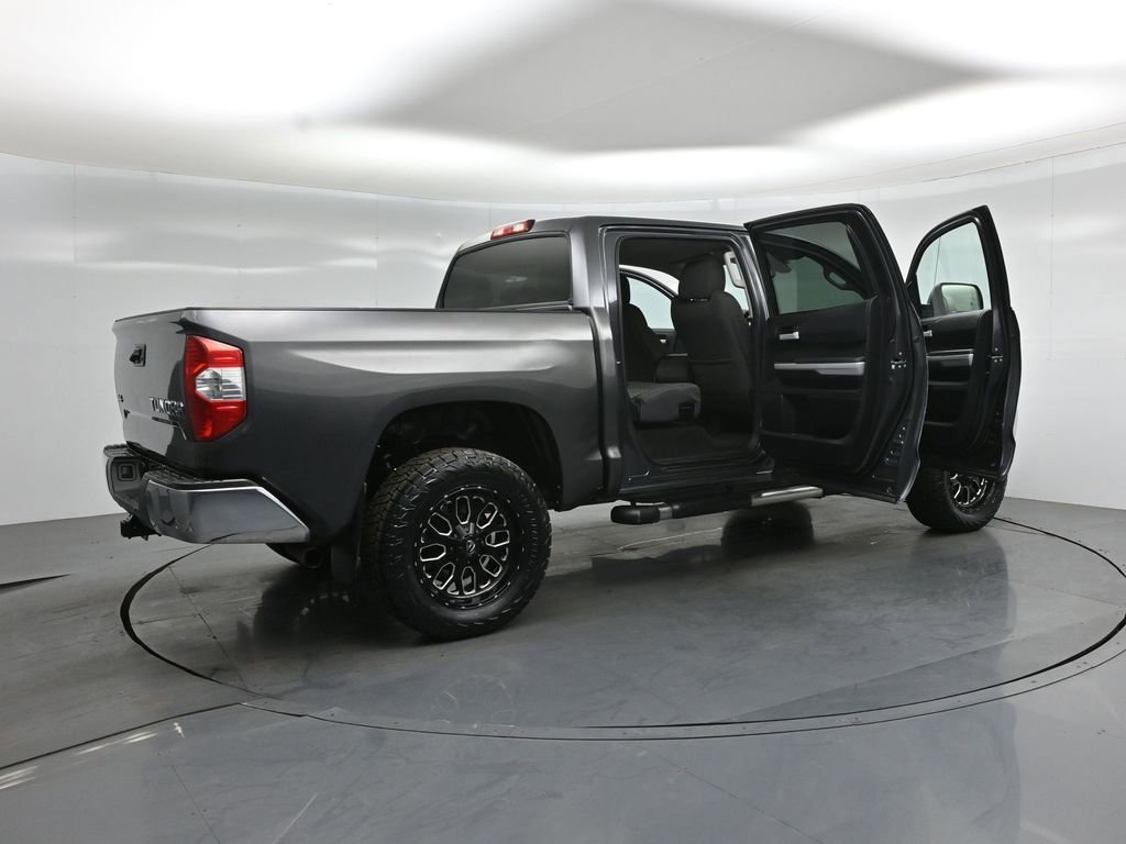 Used 2019 Toyota Tundra SR5 AWD/4WD image 5
