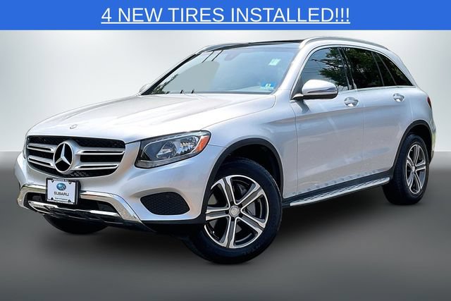 Used 2017 Mercedes-Benz GLC 300 4MATIC image 3