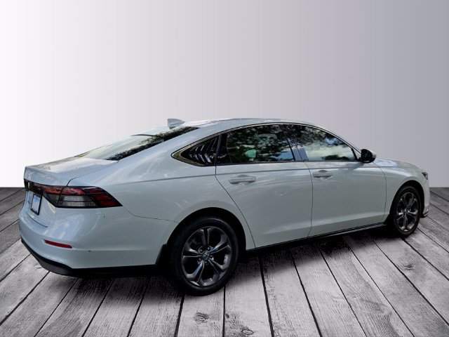 Certified 2024 Honda Accord EX image 5