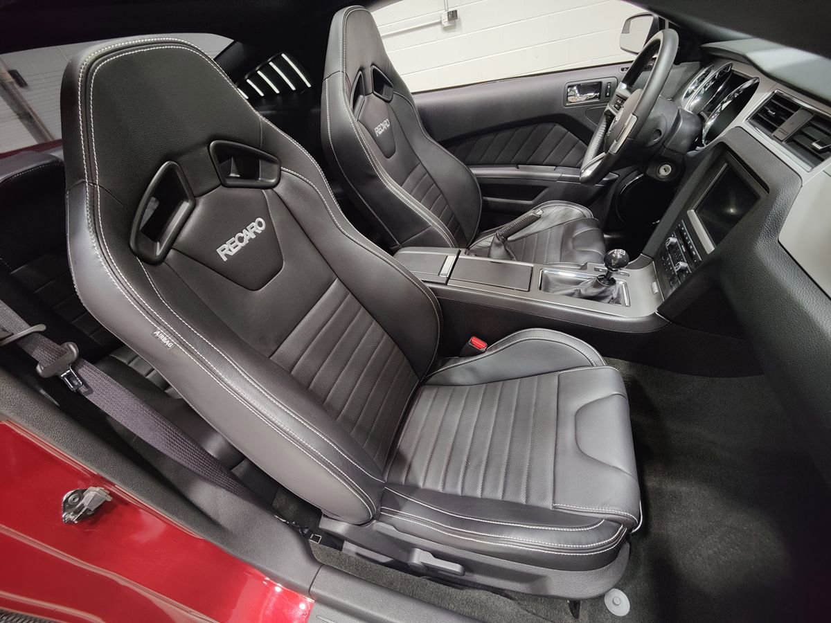 Used 2014 Ford Mustang GT w/ Electronics Package RWD image 14