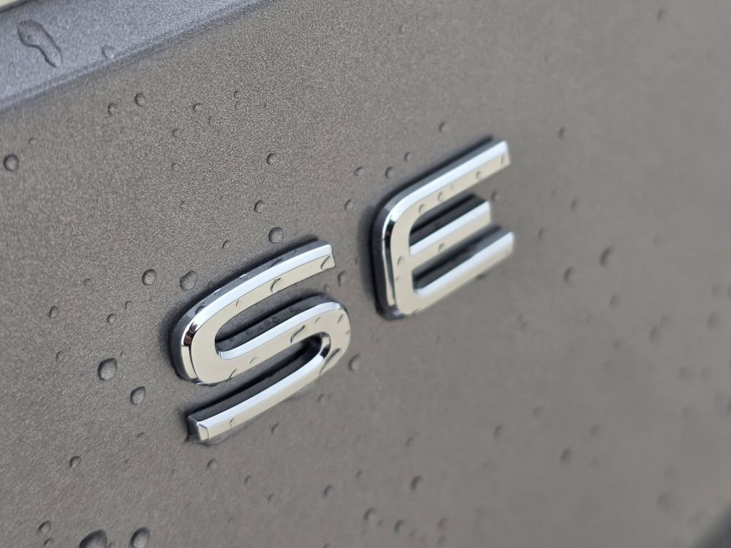 New 2026 Volkswagen Atlas SE FWD image 8