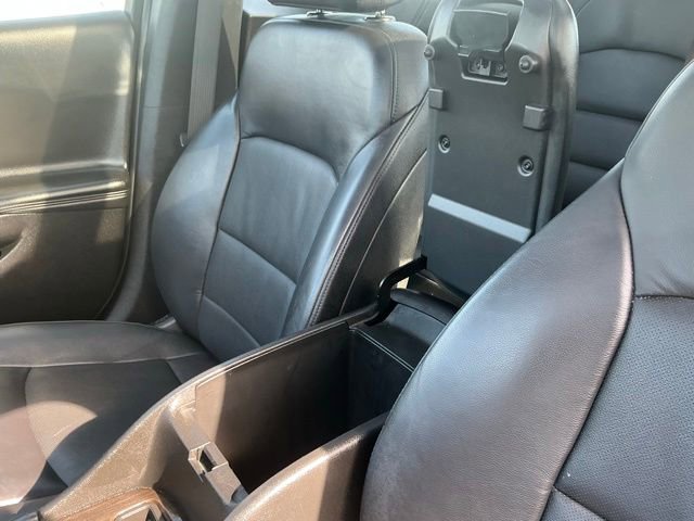 Used 2023 Chevrolet Malibu LT FWD image 33
