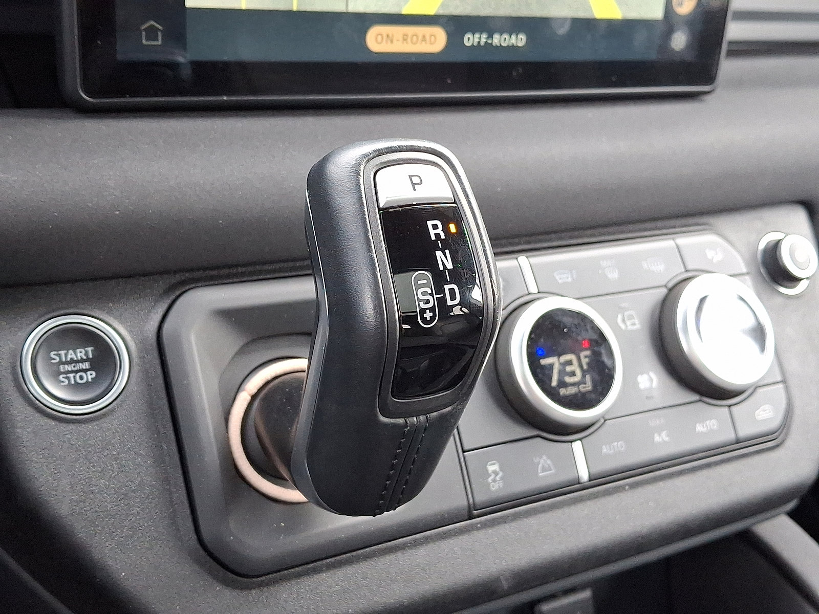 Certified 2023 Land Rover Defender 110 X-Dynamic SE image 11