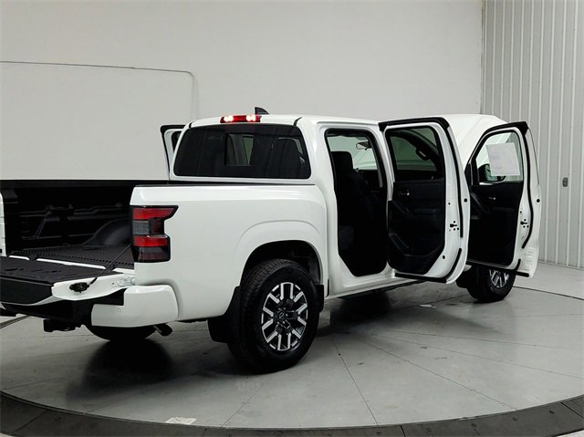 New 2026 Nissan Frontier SV w/ All-Weather Content Package image 15