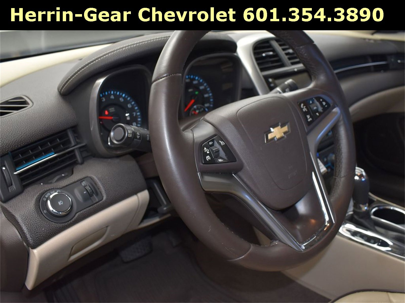 Used 2015 Chevrolet Malibu LT w/ Leather Package image 12