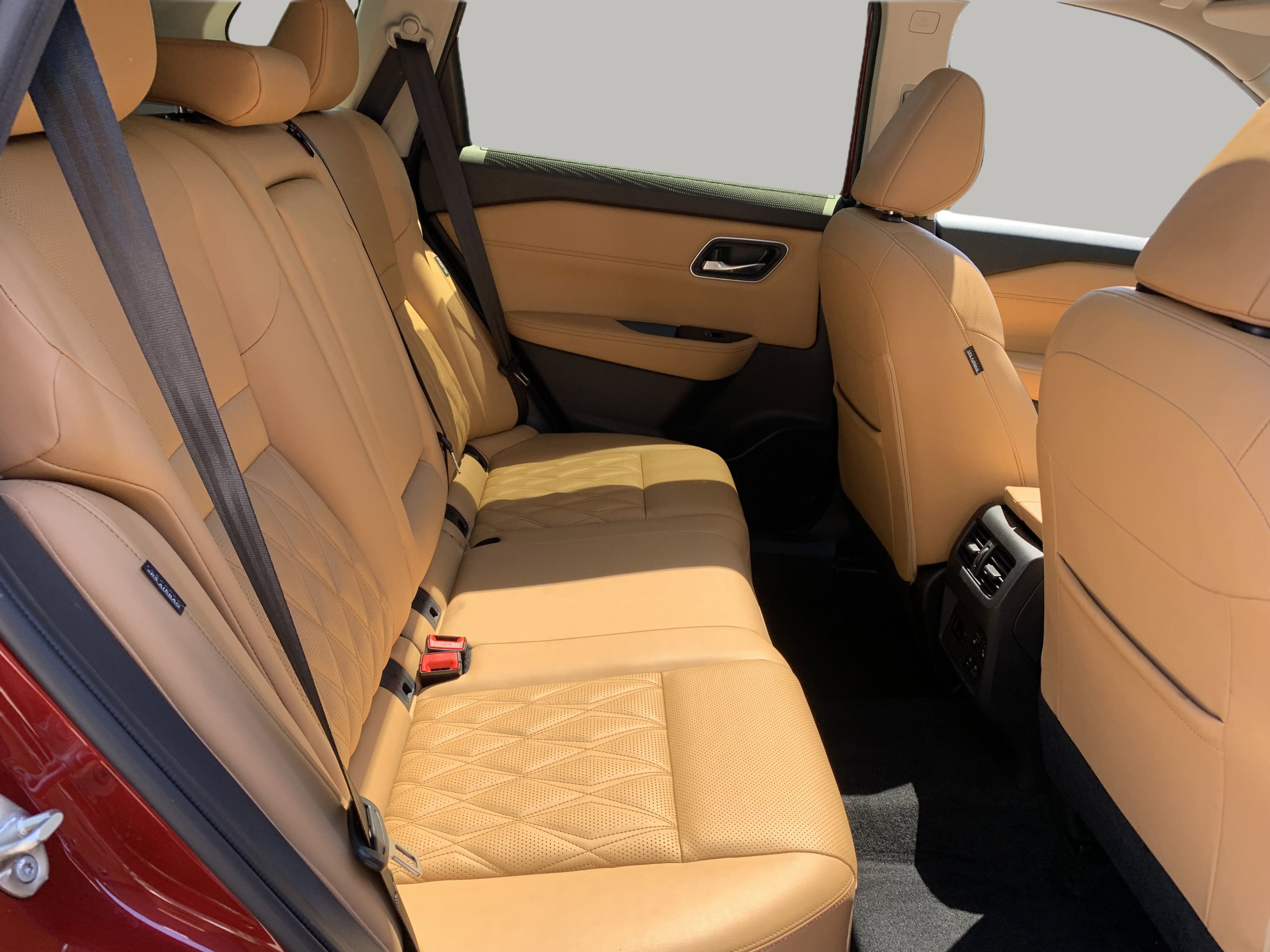 Used 2023 Nissan Rogue Platinum image 31