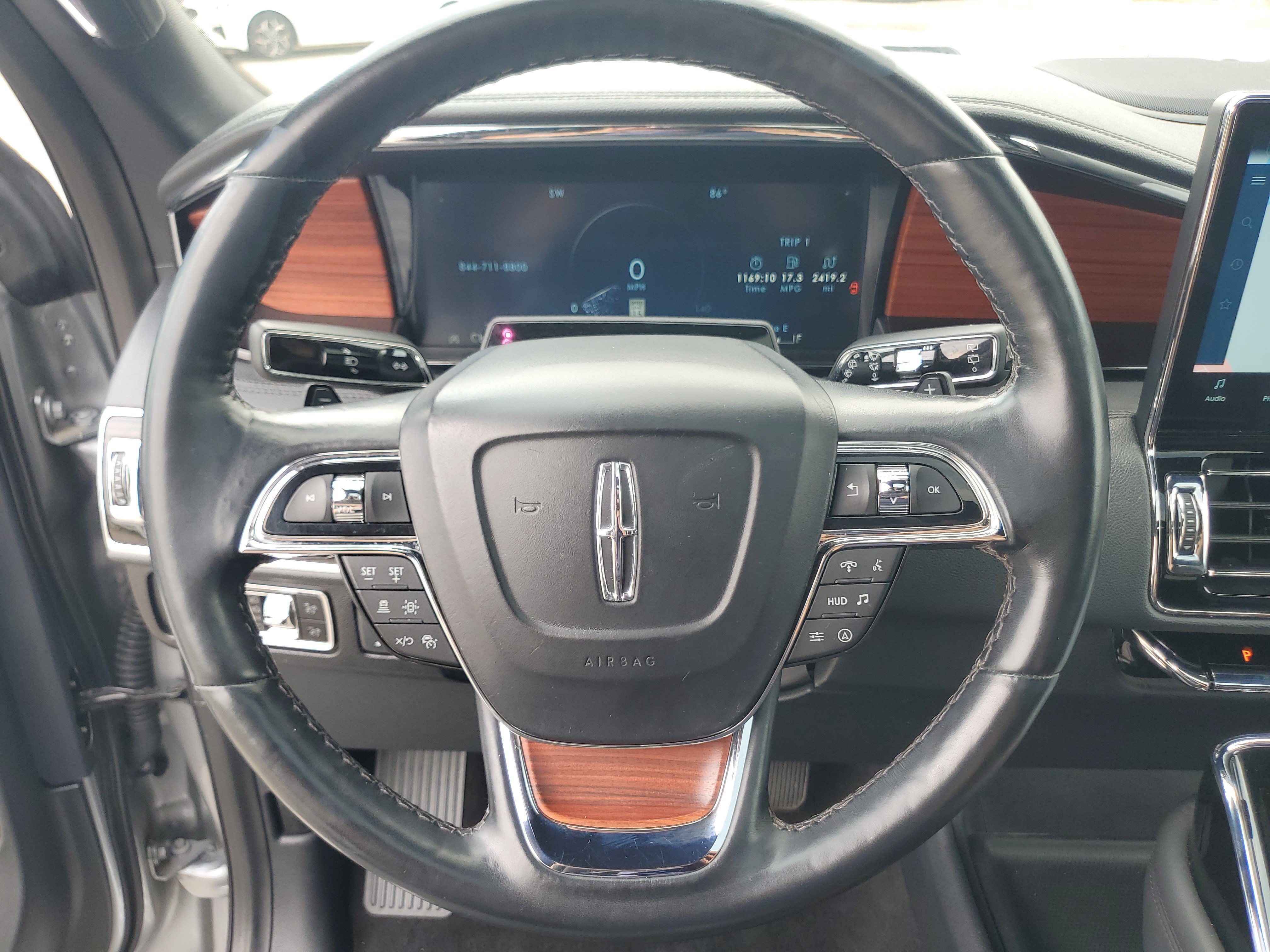 Used 2024 Lincoln Navigator Reserve AWD/4WD image 14