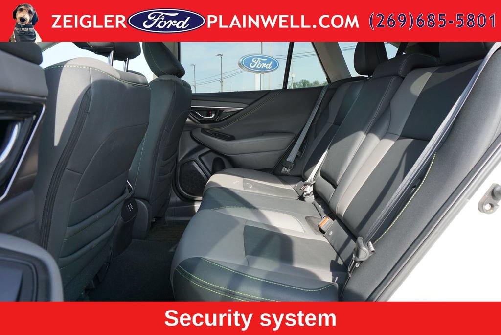 Used 2025 Subaru Outback Onyx Edition AWD/4WD image 13