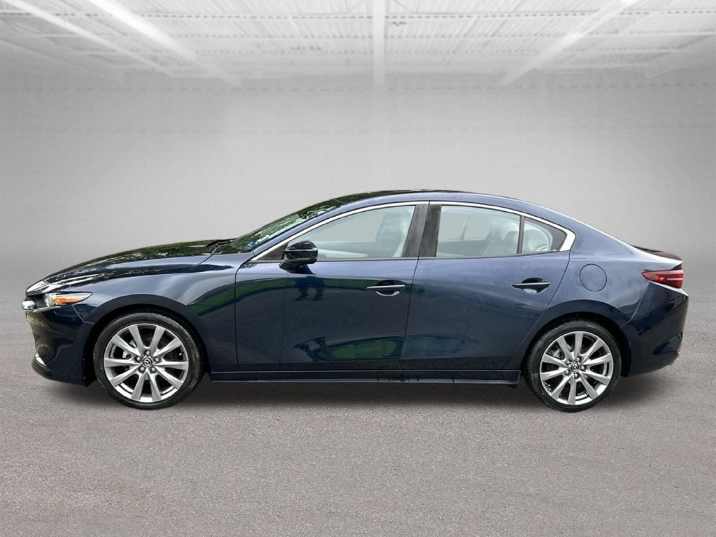 Used 2020 MAZDA MAZDA3 Sedan w/ Premium Package FWD image 2