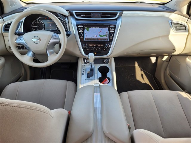 Used 2017 Nissan Murano SV w/ Premium Package image 12