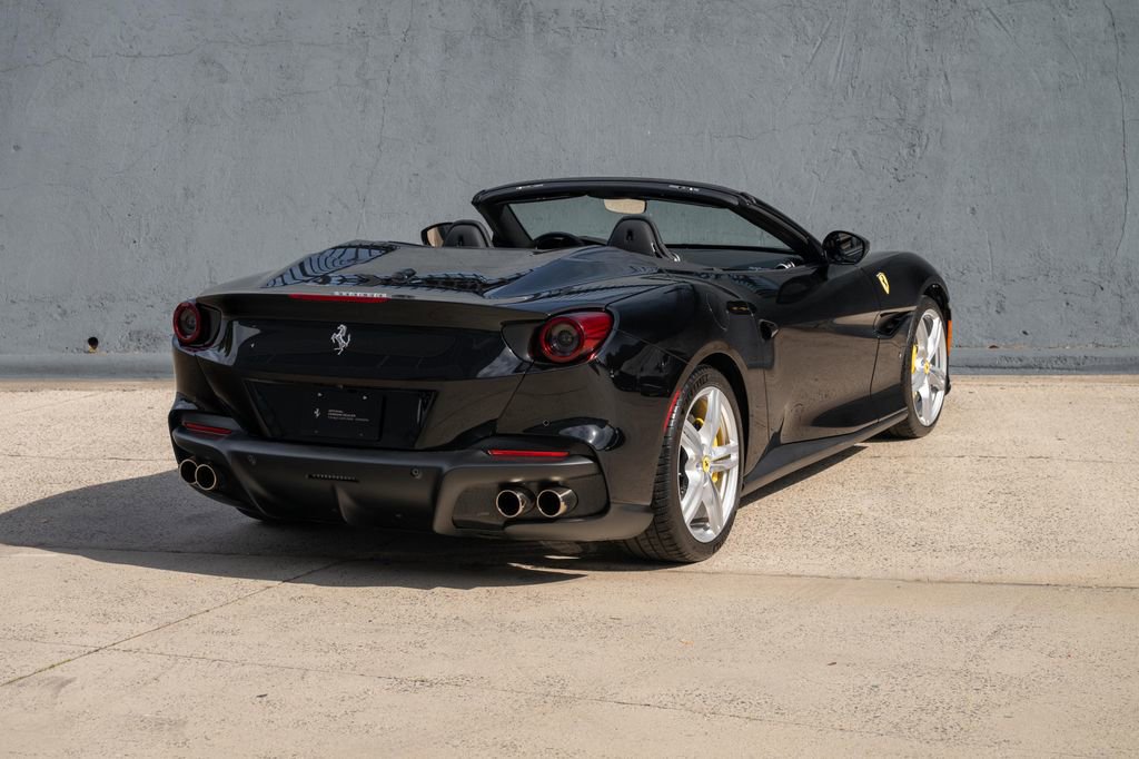 Used 2023 Ferrari Portofino M image 8