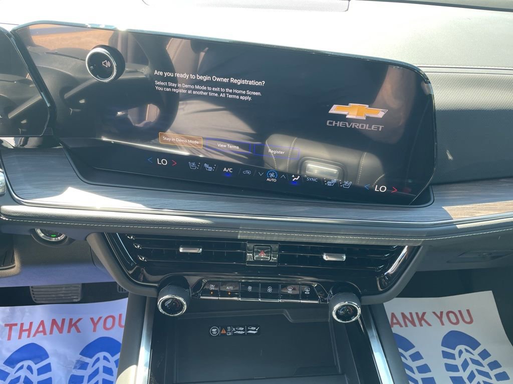 New 2026 Chevrolet Suburban Premier w/ Sun And Tow Package image 19