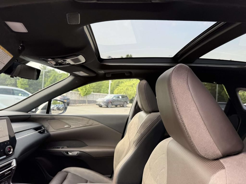 Used 2024 Lexus RX 350 AWD w/ Convenience Package image 21