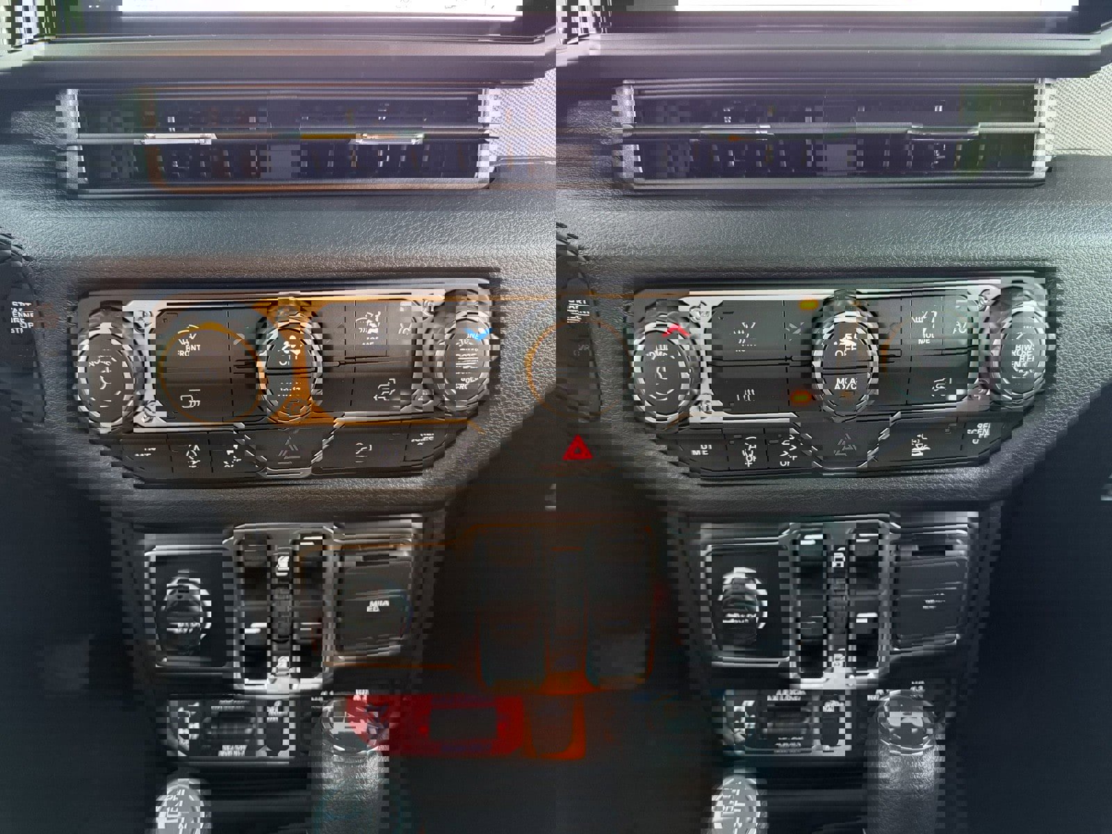 New 2026 Jeep Wrangler Unlimited Sport image 24