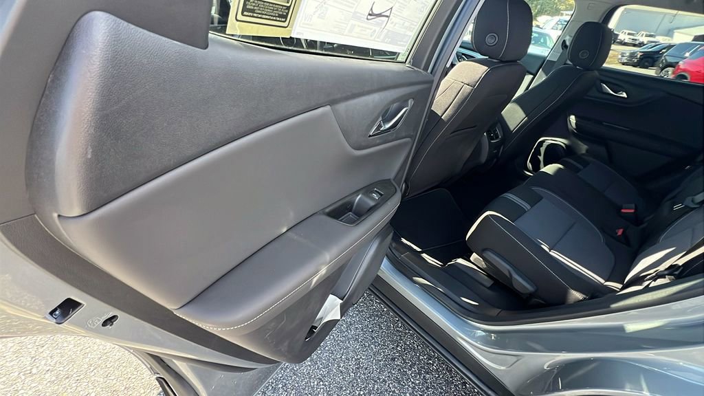 New 2026 Chevrolet Blazer LT w/ Midnight/Sport Edition image 16