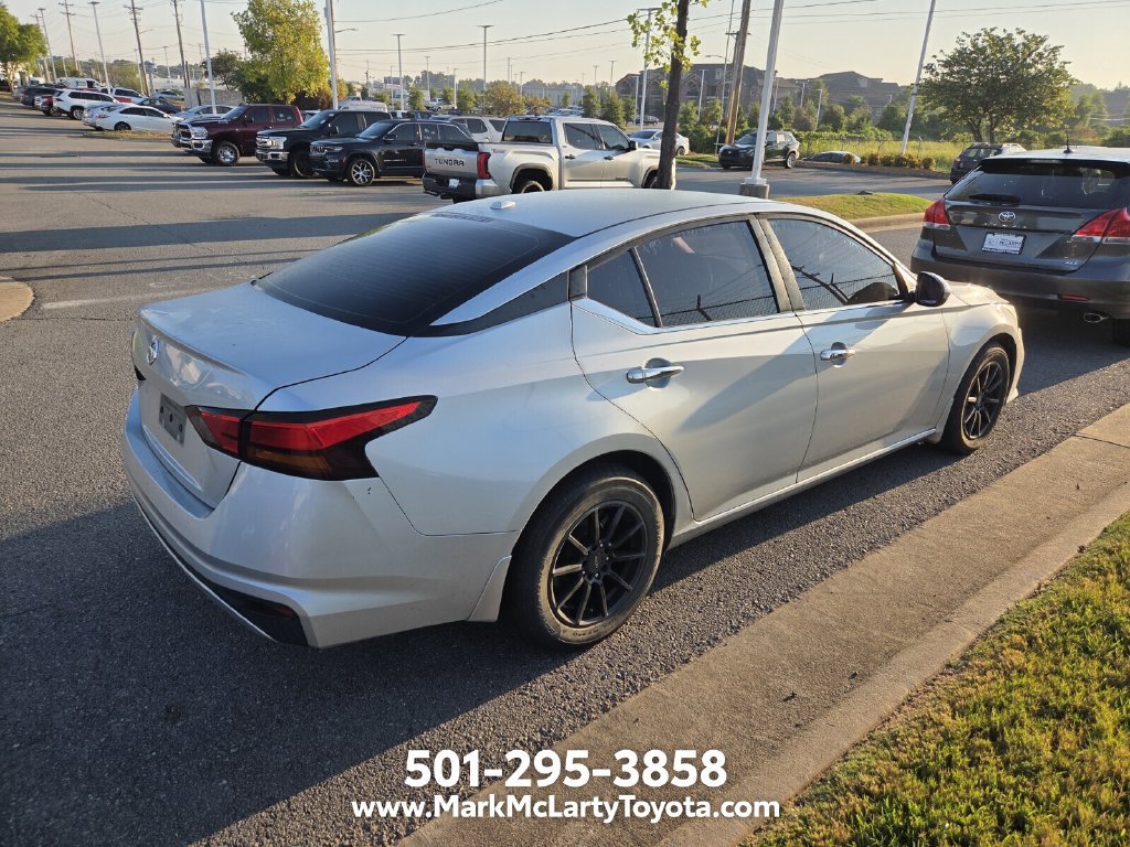 Used 2019 Nissan Altima 2.5 S FWD image 4