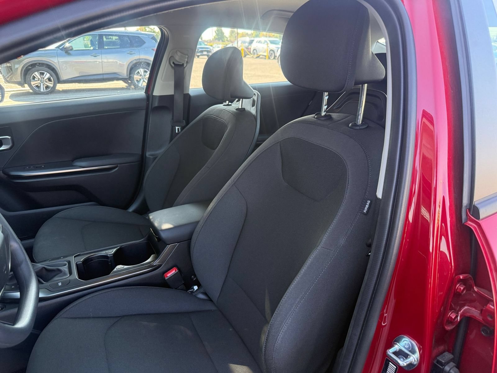 Used 2026 Kia K4 FWD image 34