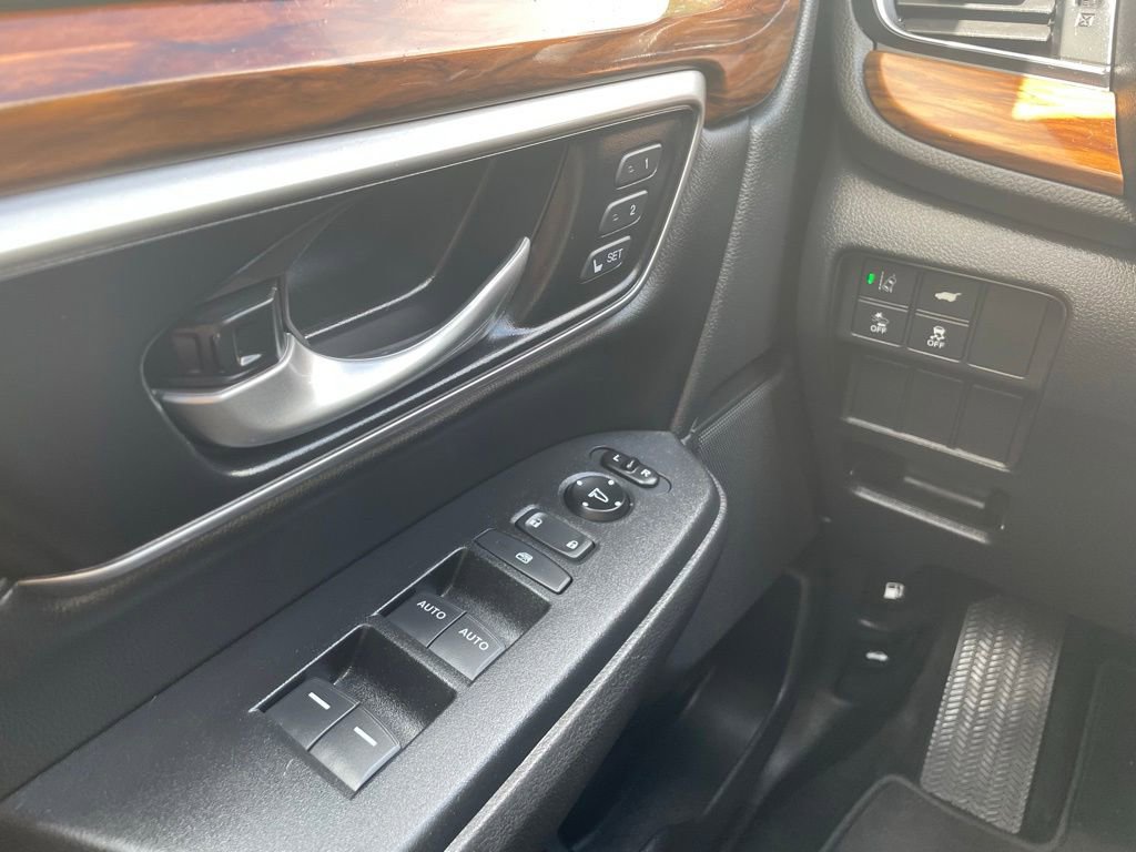 Used 2021 Honda CR-V EX-L image 14