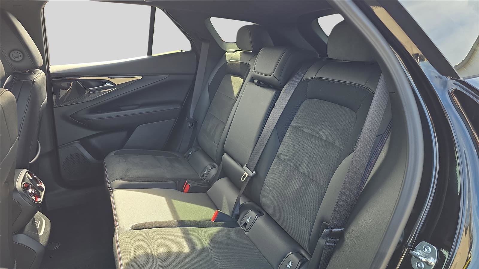 Used 2025 Chevrolet Blazer EV RS image 18