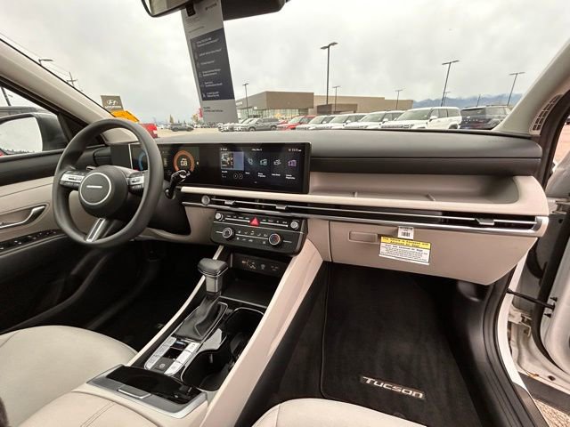 Used 2025 Hyundai Tucson SE AWD/4WD image 27