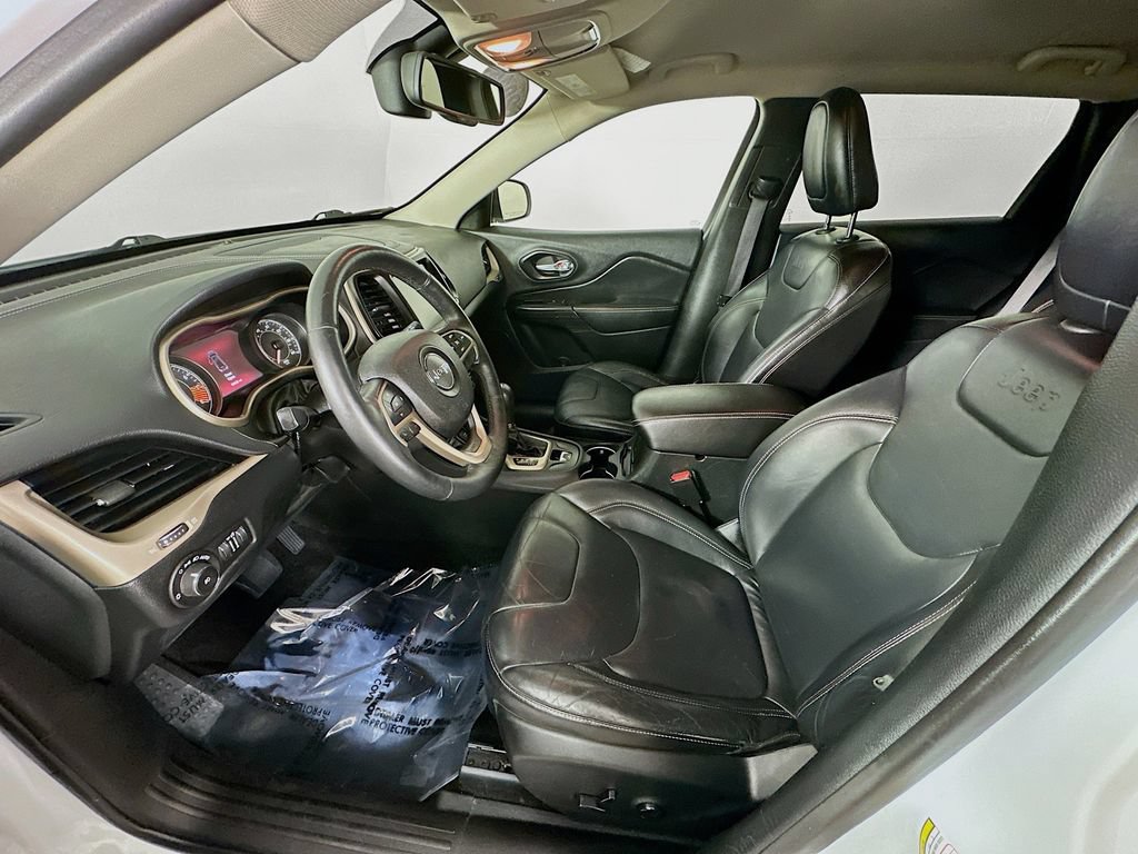 Used 2014 Jeep Cherokee Limited AWD/4WD image 28