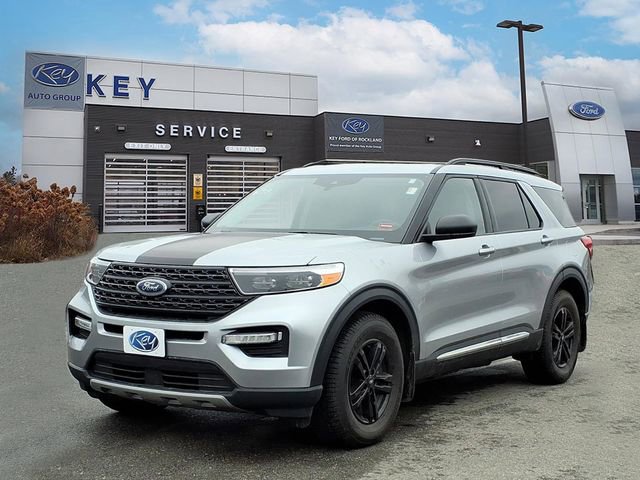 Used 2022 Ford Explorer XLT image 1