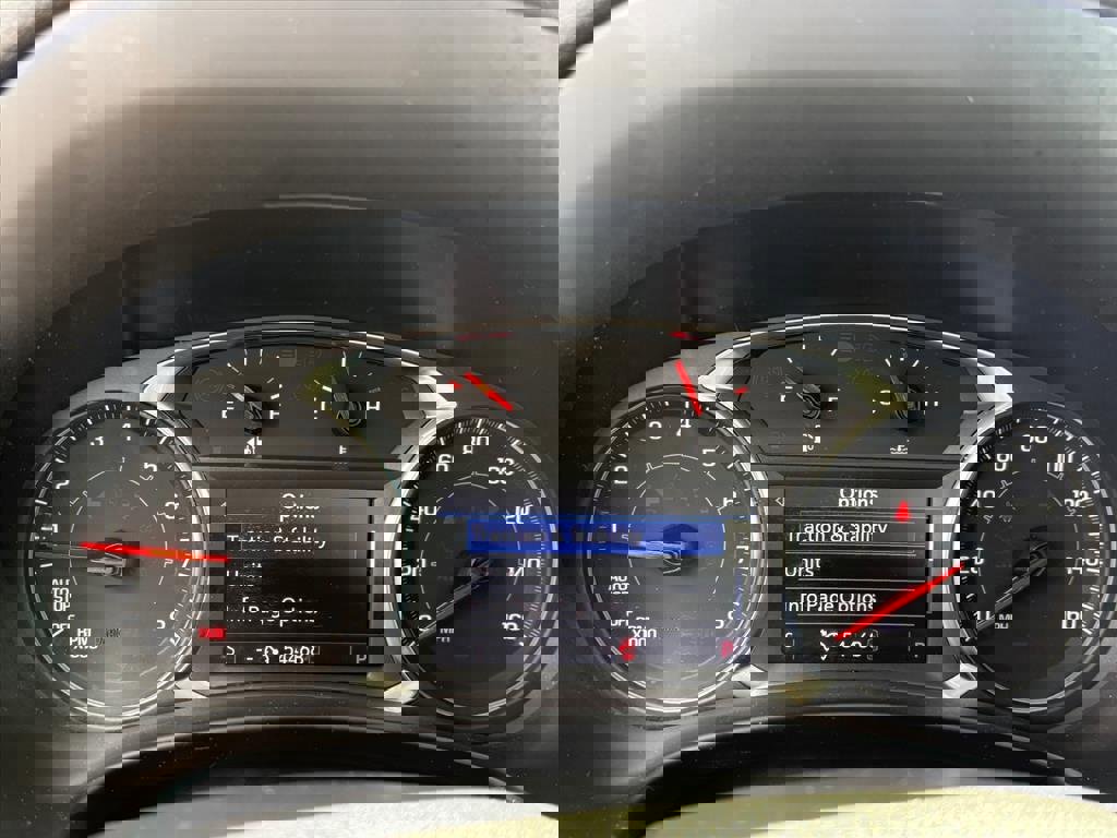 Used 2023 GMC Terrain SLT image 7