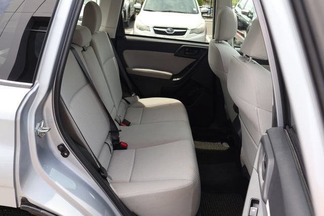 Used 2016 Subaru Forester 2.5i Premium w/ Popular Package #1 AWD/4WD image 22