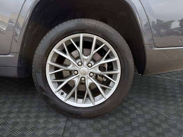 Used 2023 Jeep Grand Cherokee L Summit image 38