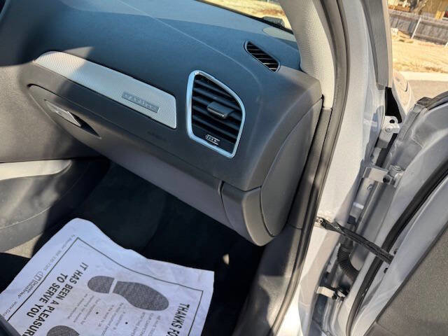 Used 2015 Audi A4 2.0T Premium image 24