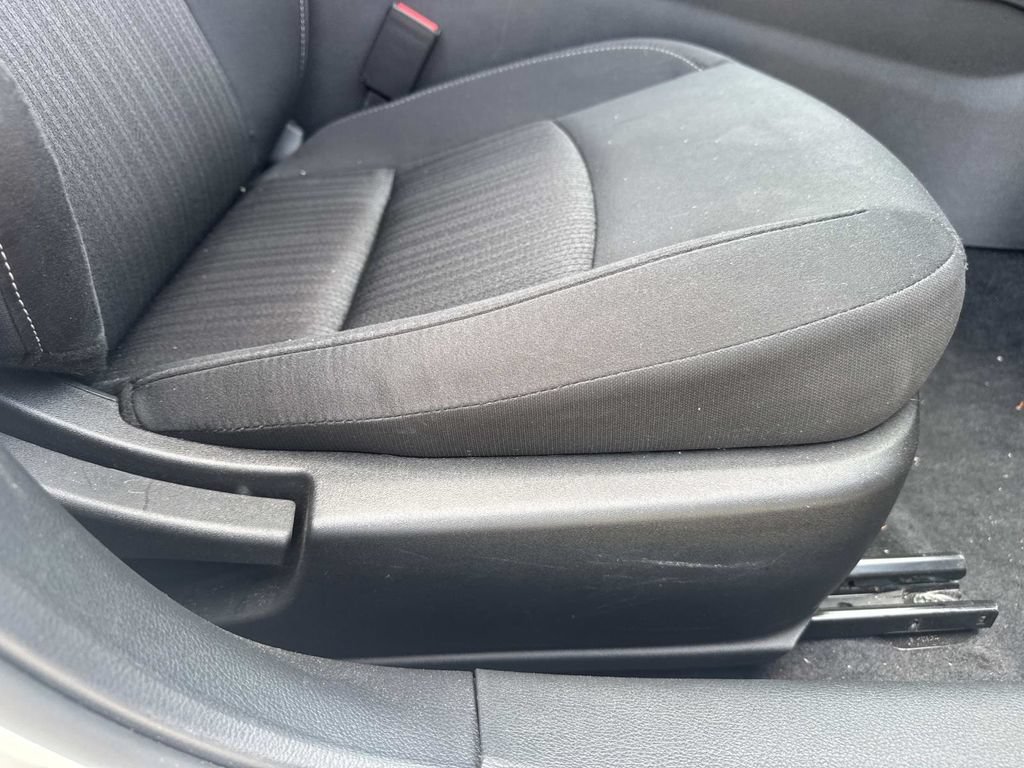 Used 2025 Nissan Altima 2.5 SV FWD image 23