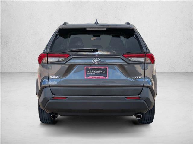 Used 2019 Toyota RAV4 XLE FWD image 7
