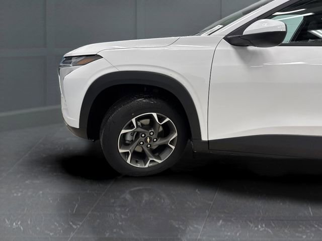 Used 2024 Chevrolet Trax LT w/ Driver Confidence Package image 33