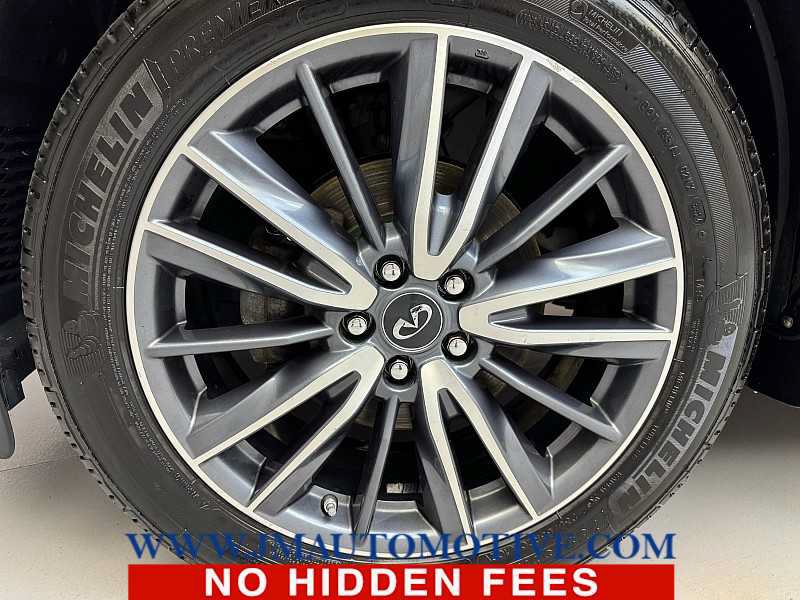 Used 2019 INFINITI QX60 Luxe w/ Essential Package AWD/4WD image 6