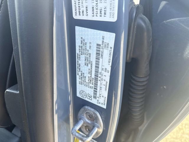 Certified 2025 Ford Escape Platinum image 24