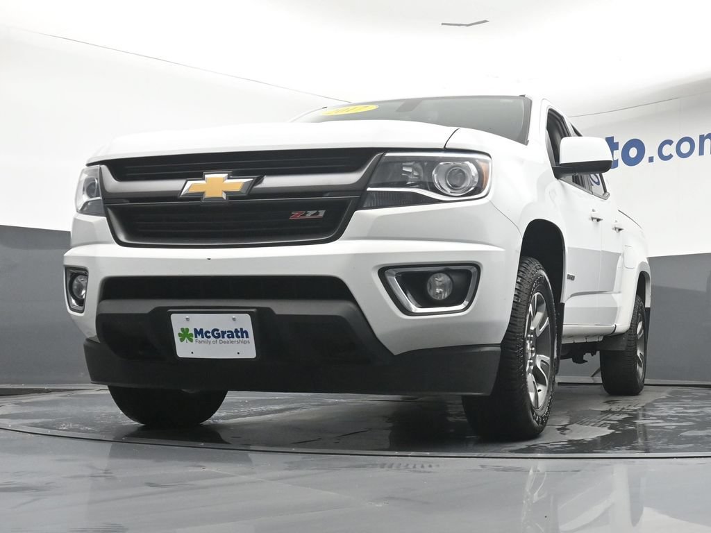 Used 2017 Chevrolet Colorado Z71 AWD/4WD image 7