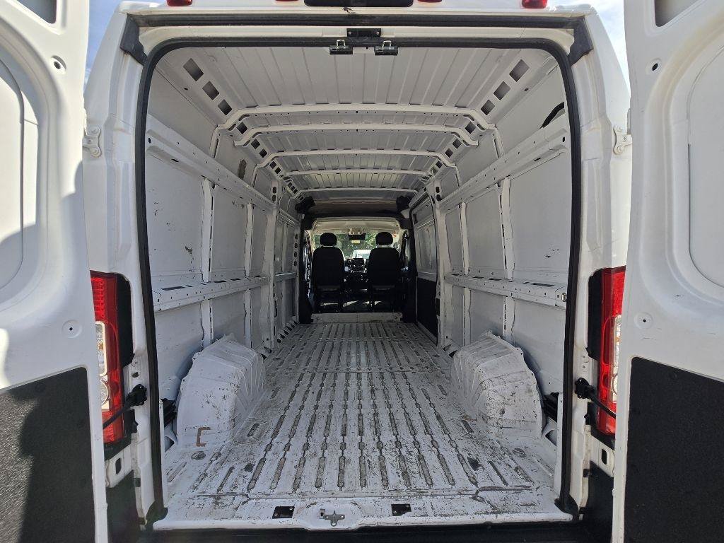 Used 2023 RAM ProMaster 2500 FWD image 14
