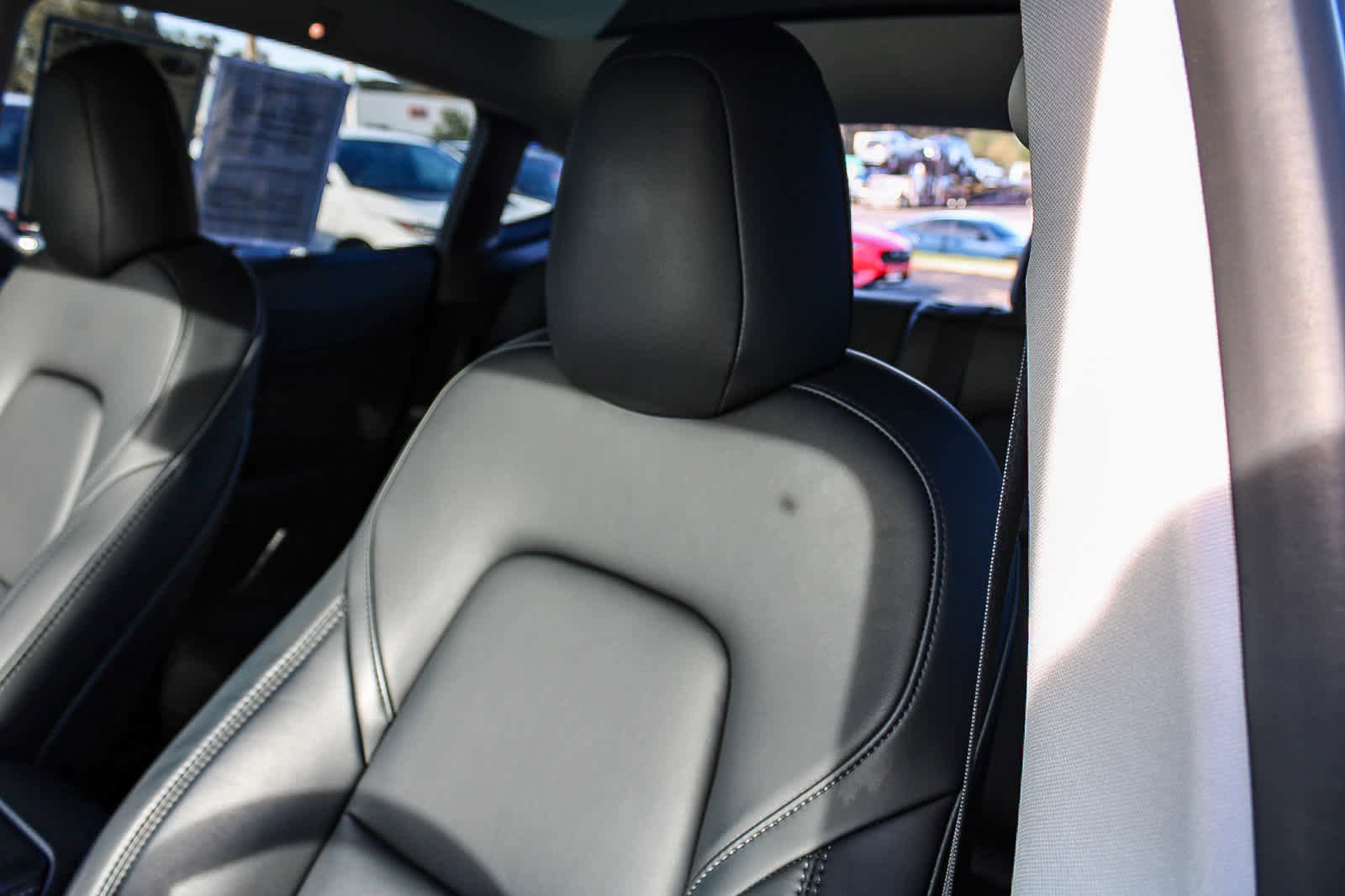 Used 2023 Tesla Model Y Performance image 24