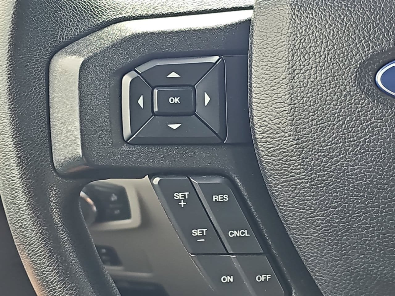 Used 2017 Ford F350 XLT AWD/4WD image 20