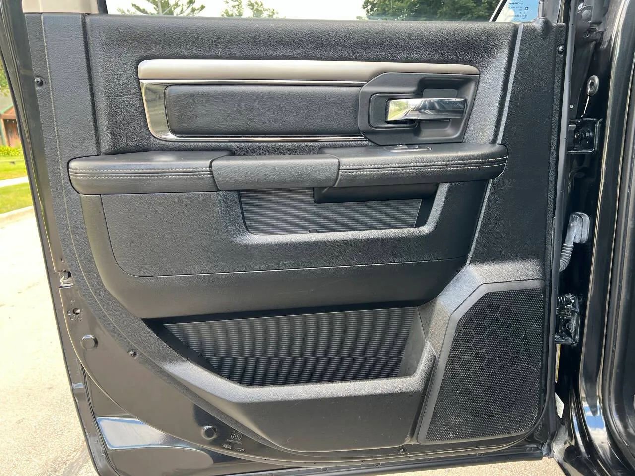 Used 2016 RAM 1500 Sport w/ Sport Premium Group image 17