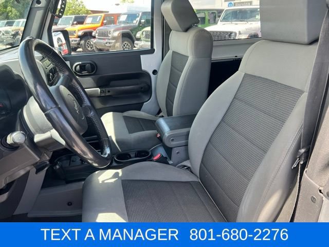 Used 2009 Jeep Wrangler X AWD/4WD image 13