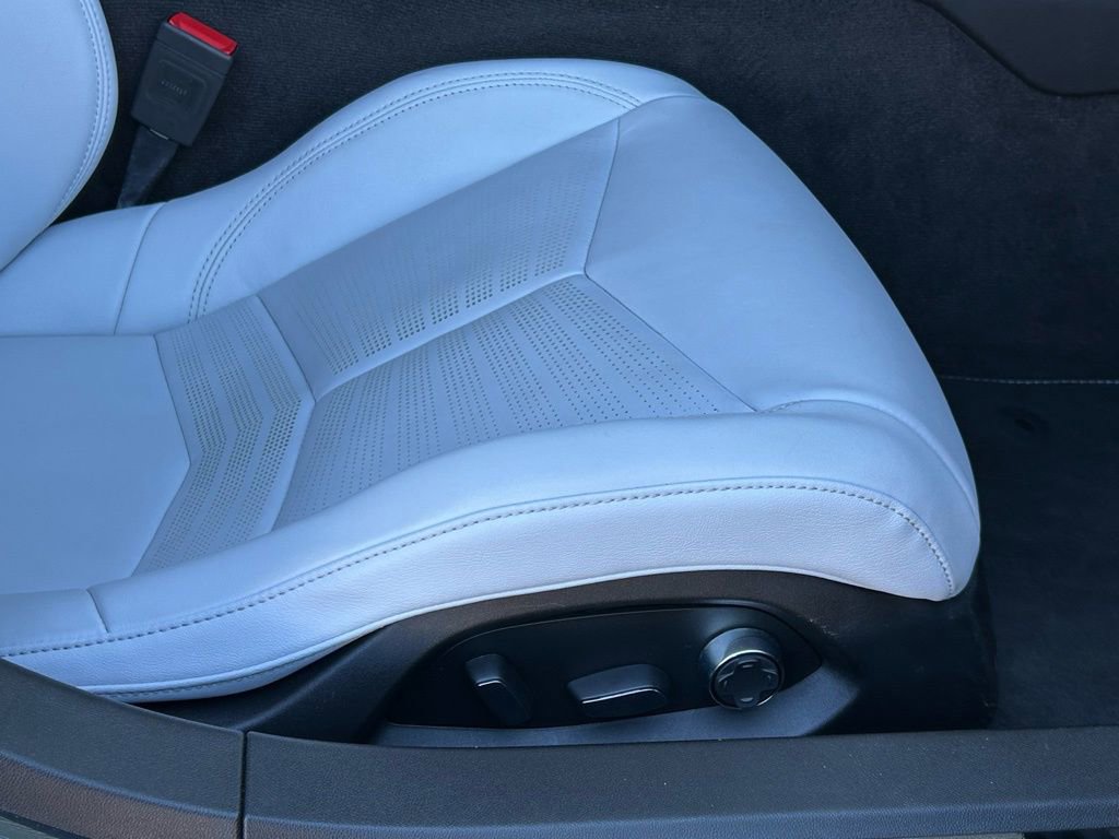 Used 2025 Chevrolet Corvette Stingray Premium Cpe w/ 3LT image 45