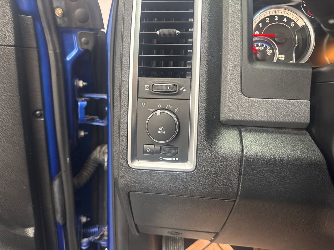 Used 2016 RAM 1500 Lone Star image 11