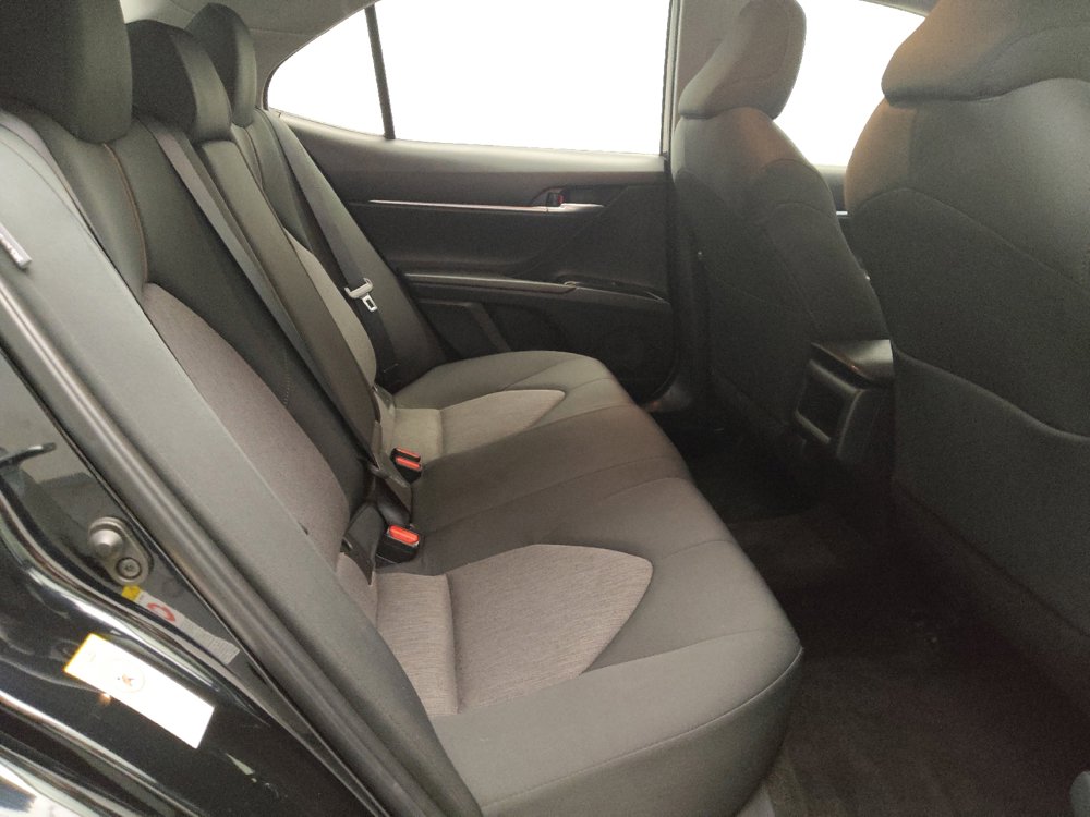 Used 2018 Toyota Camry LE w/ Convenience Package FWD image 19