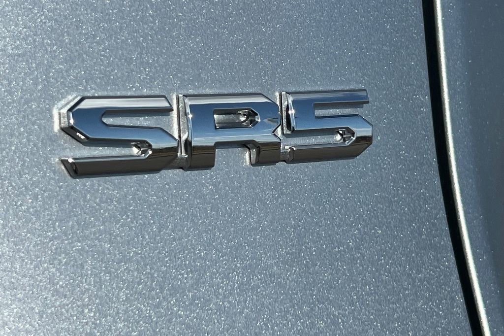 Certified 2025 Toyota Tacoma SR5 AWD/4WD image 29