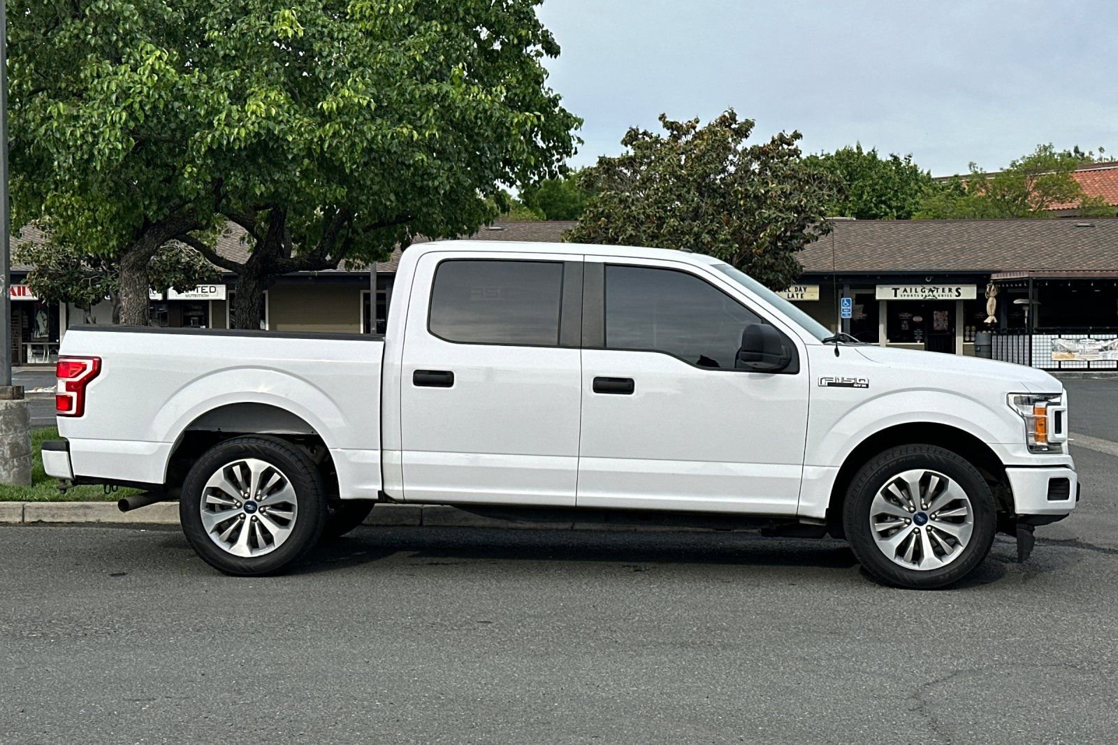 Used 2018 Ford F150 XL w/ Equipment Group 101A Mid image 6