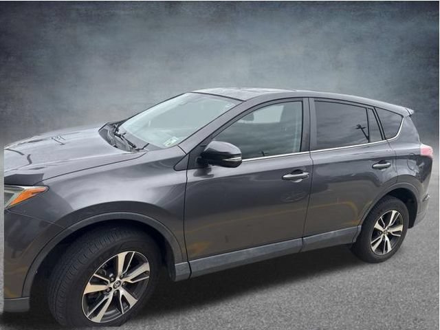 Used 2018 Toyota RAV4 XLE FWD image 7