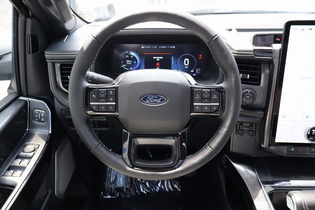 New 2025 Ford F150 Lightning Platinum image 30