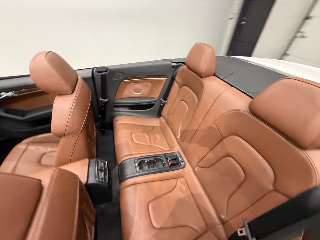Used 2010 Audi A5 2.0T Premium image 28